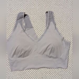 Hanes Gray Sports Bra Lightweight Seamless
